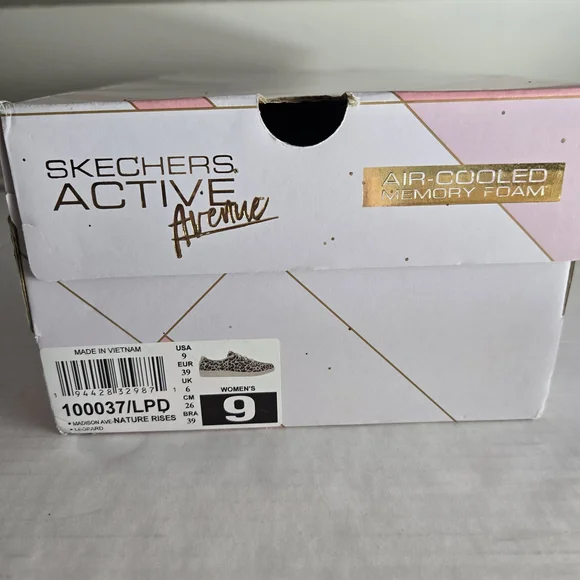 BNIB Skechers Active Womens 9 Leopard Cheetah Sneakers Cool Foam Comfort Nwt - Picture 3 of 4